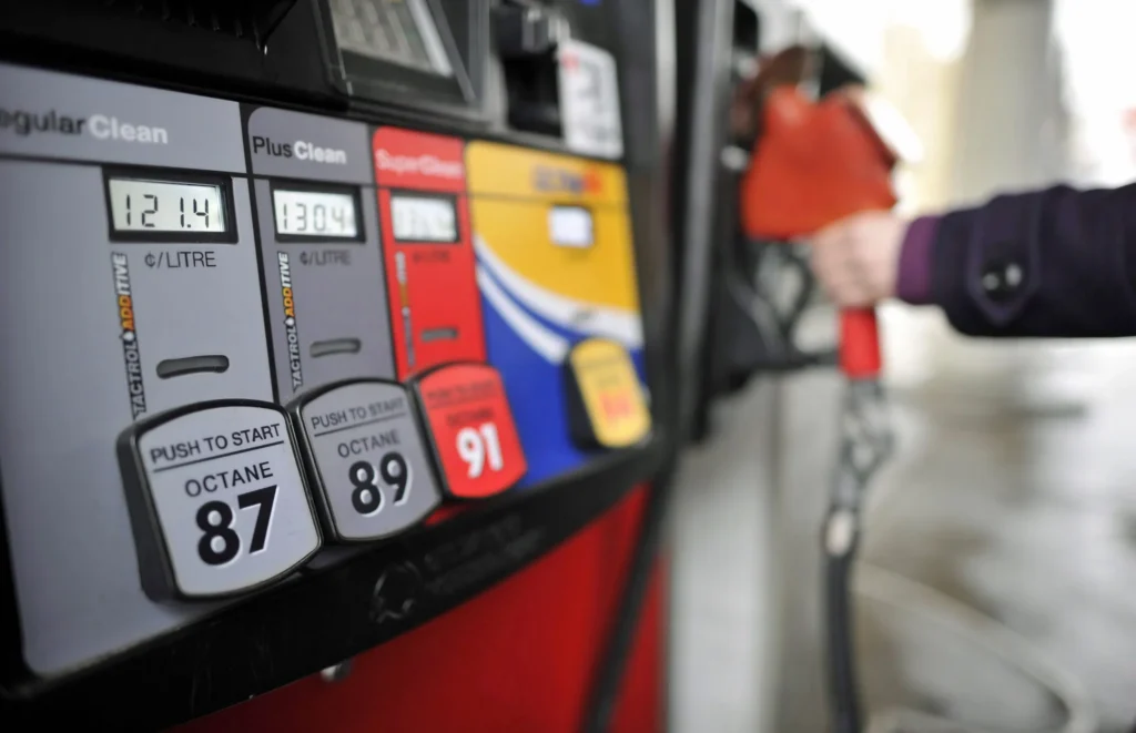 U.S. Gas Price Average Drops Below $3